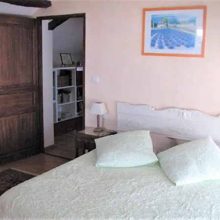 Rosalie 1830 Bed & Breakfast Villecomtal-Sur-Arros