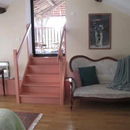 Rosalie 1830 Bed & Breakfast Villecomtal-Sur-Arros